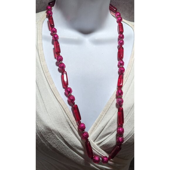 Vintage Pink And Red Beaded Statement Necklace - Picture 7 of 10